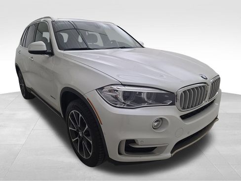 Used 2018 BMW X5 xDrive35i w/ M Sport Package AWD/4WD image 2