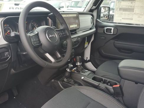 New 2026 Jeep Gladiator Sport image 18