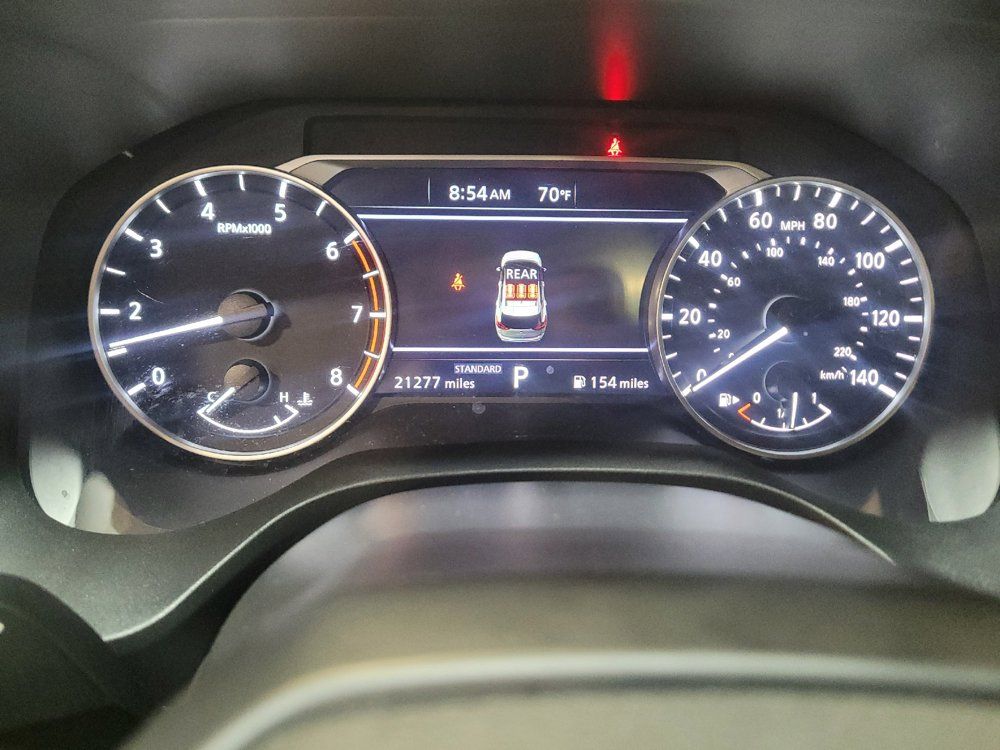 Used 2025 Nissan Rogue SV w/ SV Premium Package FWD image 23