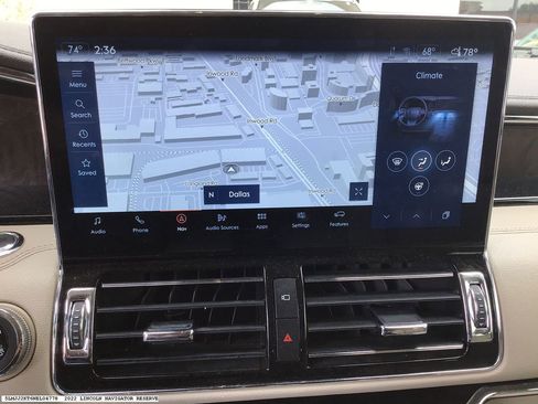 Used 2022 Lincoln Navigator Reserve image 10