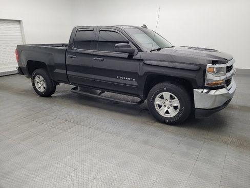 Used 2018 Chevrolet Silverado 1500 LT image 11