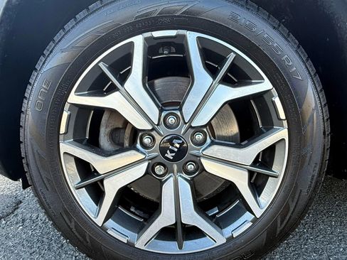 Used 2021 Kia Seltos EX image 18