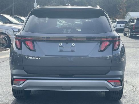 Certified 2025 Hyundai Tucson SEL image 5