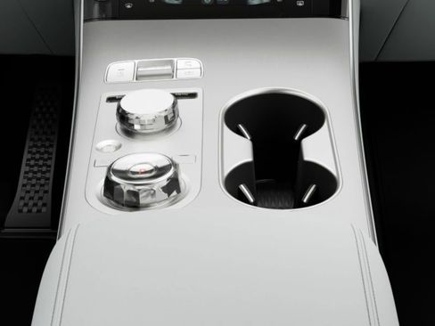 New 2026 Genesis GV70 2.5T Advanced image 21