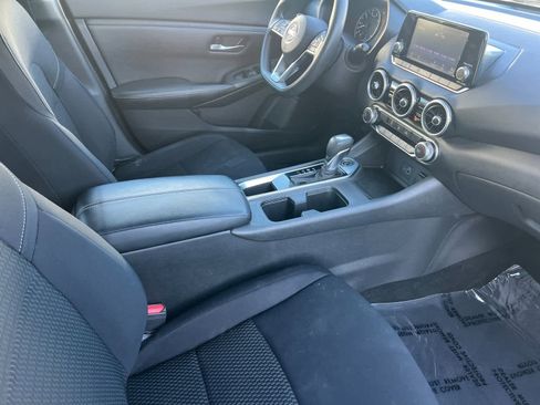 Used 2020 Nissan Sentra S image 15