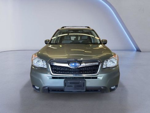 Used 2016 Subaru Forester 2.5i Premium AWD/4WD image 2