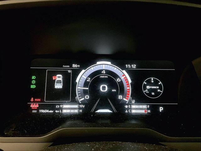 Used 2025 Toyota Tundra Platinum AWD/4WD image 19