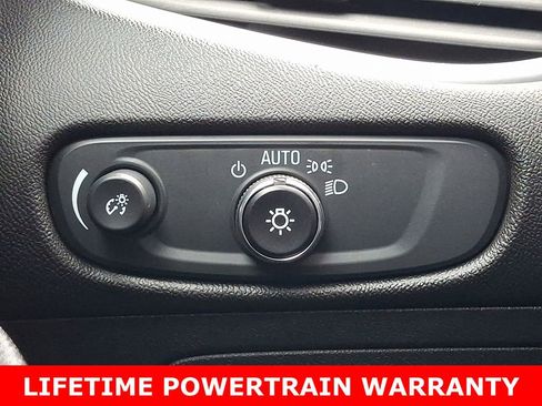 Used 2023 Chevrolet Malibu LT image 22