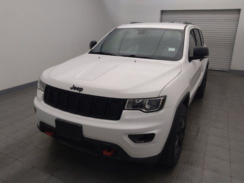 Used 2019 Jeep Grand Cherokee Limited image 15