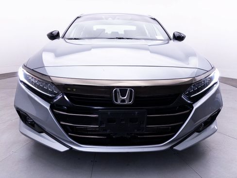 Used 2022 Honda Accord Sport image 10