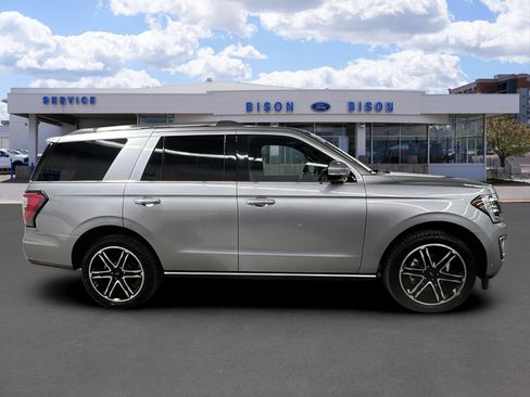 Certified 2021 Ford Expedition Limited image 2