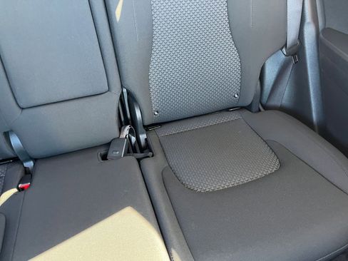 Used 2024 Kia Sportage LX image 37