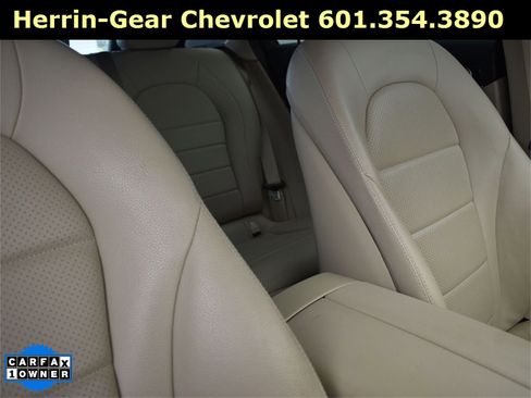 Used 2021 Mercedes-Benz GLC 300 image 26