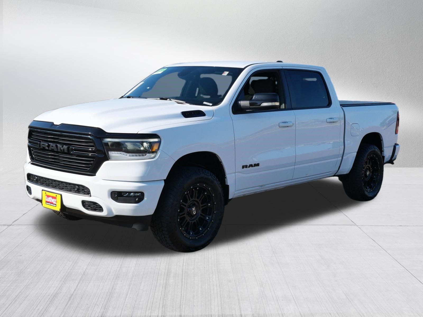Certified 2021 RAM 1500 Big Horn AWD/4WD image 3