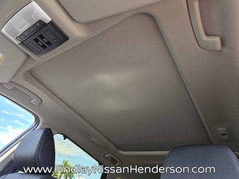 New 2026 Nissan Rogue Platinum AWD/4WD image 8