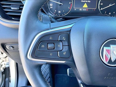 Used 2023 Buick Envision Preferred image 11