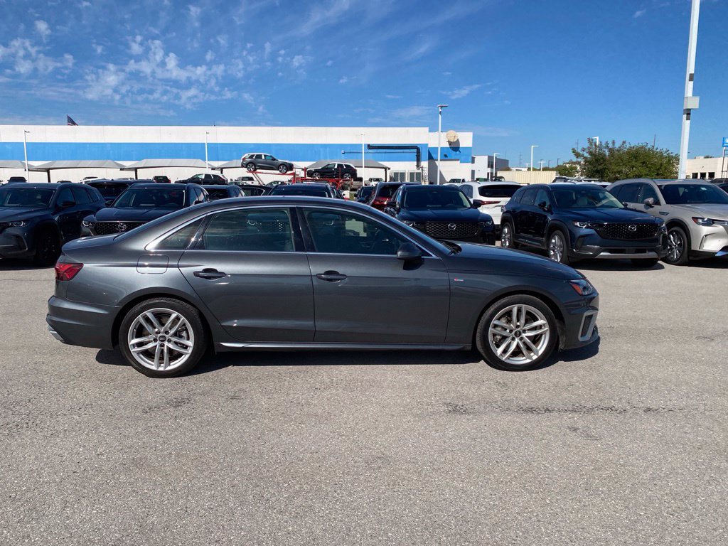 Used 2023 Audi A4 2.0T Premium w/ Convenience Package AWD/4WD image 4