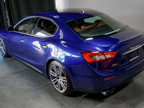 Used 2017 Maserati Ghibli S Q4 AWD/4WD image 55