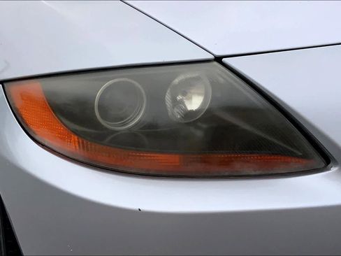 Used 2004 BMW Z4 2.5i image 20