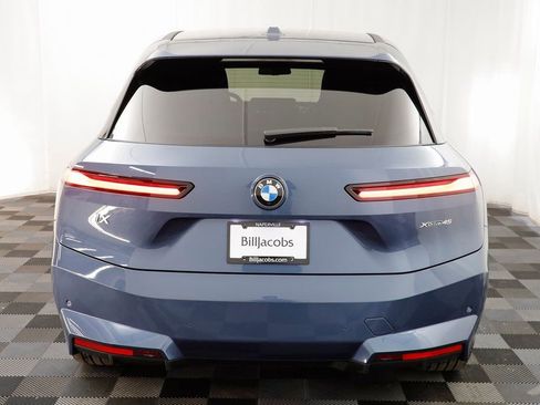 New 2026 BMW iX xDrive45 image 16