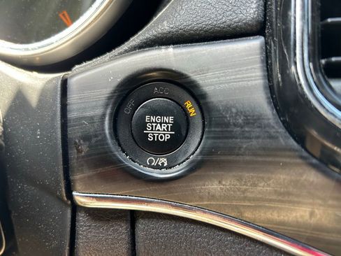 Used 2021 Jeep Grand Cherokee Limited w/ Trailer Tow Group IV AWD/4WD image 29