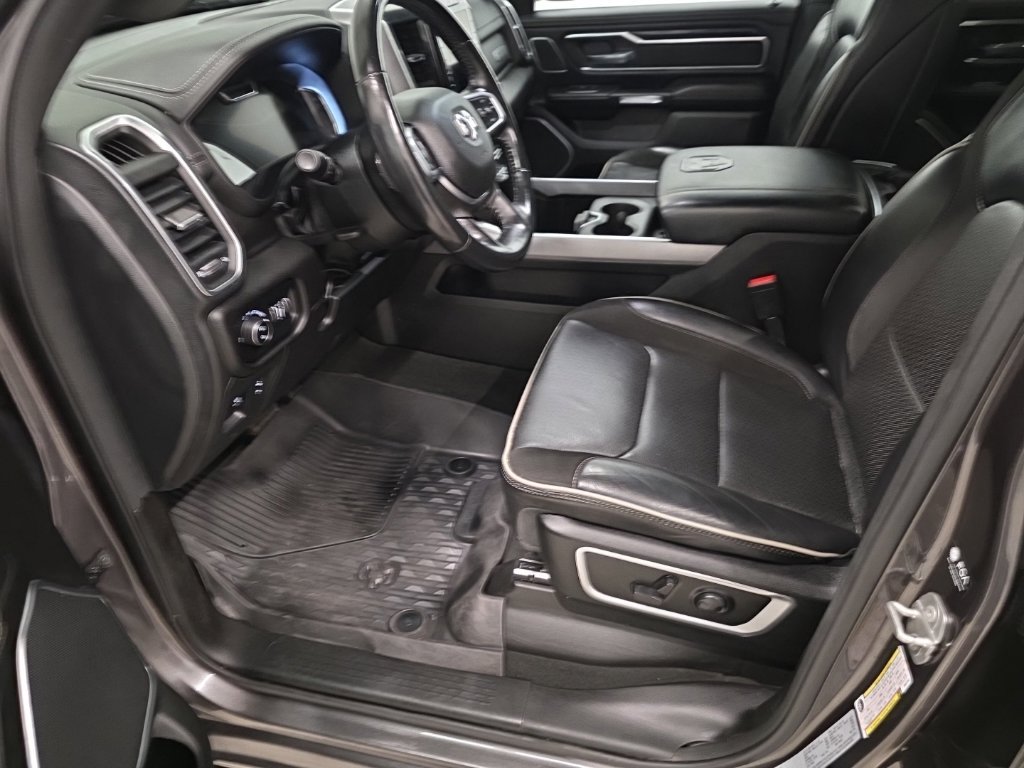 Used 2023 RAM 1500 Laramie AWD/4WD image 13
