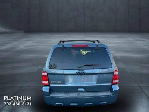 Used 2011 Ford Escape XLT w/ 202A Rapid Spec Order Code image 7