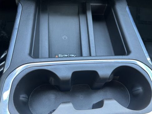 Used 2021 GMC Sierra 2500 AT4 w/ AT4 Preferred Package image 27