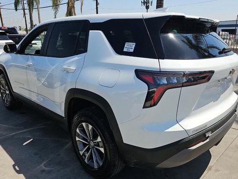 Used 2025 Chevrolet Equinox LT image 6