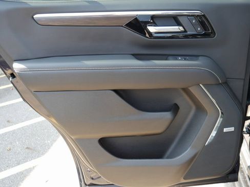 New 2026 Chevrolet Tahoe Premier image 36