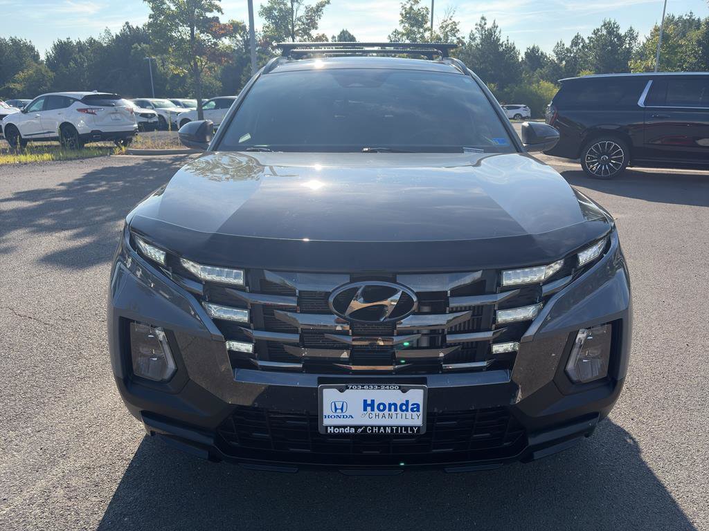 Used 2024 Hyundai Santa Cruz Night AWD/4WD image 2