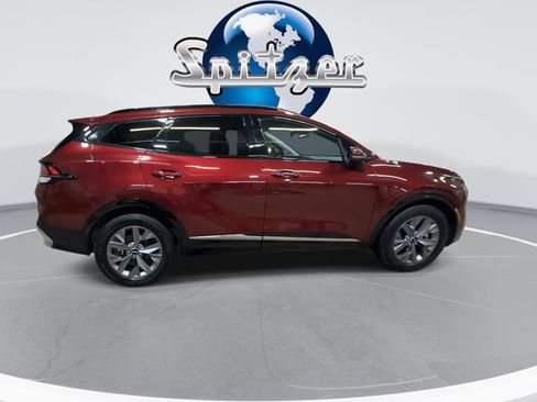 Certified 2024 Kia Sportage SX image 2