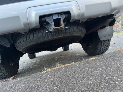 Used 2022 Toyota 4Runner SR5 Premium image 8