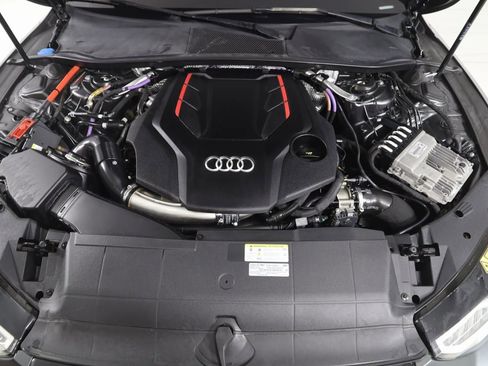 Used 2022 Audi S7 Prestige w/ Prestige Package image 59