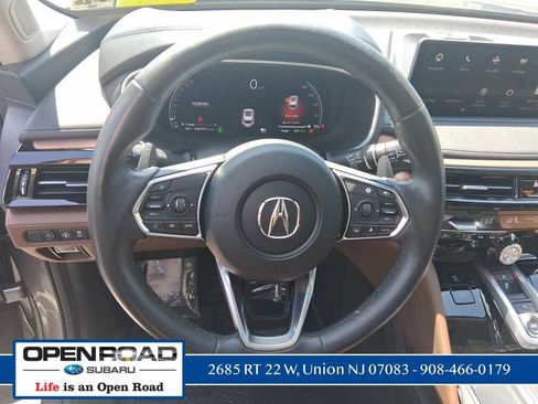 Used 2024 Acura MDX SH-AWD w/ Technology Package image 18
