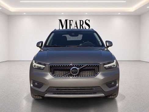 Used 2022 Volvo XC40 T5 Momentum AWD/4WD image 9