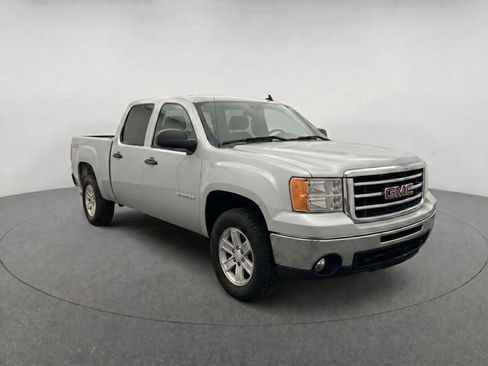 Used 2012 GMC Sierra 1500 SLE w/ Power Tech Package AWD/4WD image 2