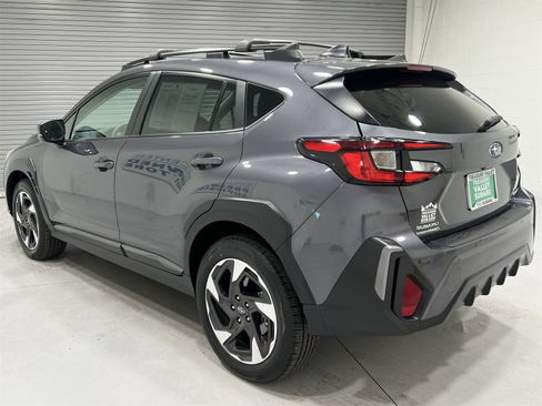 Certified 2025 Subaru Crosstrek 2.5i Limited w/ Crosstrek Mirror Package image 6