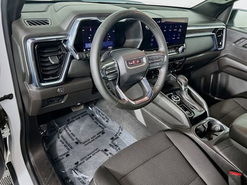 Used 2023 GMC Canyon Elevation w/ Convenience Package AWD/4WD image 9