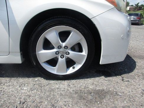 Used 2010 Toyota Prius Five w/ Advanced Technology Pkg FWD image 12