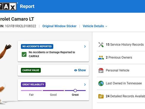 Used 2020 Chevrolet Camaro LT w/ RS Package RWD image 9