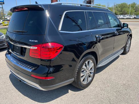 Used 2016 Mercedes-Benz GL 320 BlueTEC 4MATIC image 5