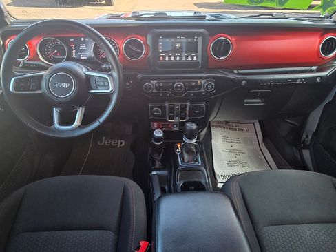 Used 2020 Jeep Wrangler Unlimited Rubicon AWD/4WD image 12