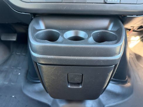 Used 2023 Chevrolet Express 3500 LS image 19