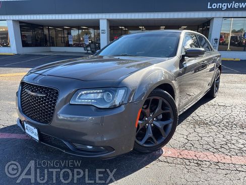 Used 2021 Chrysler 300 S image 1