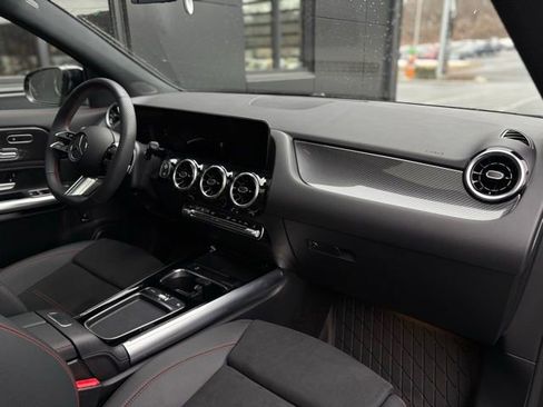 Used 2026 Mercedes-Benz GLA 250 4MATIC image 50