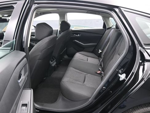 Used 2025 Honda Accord SE image 33
