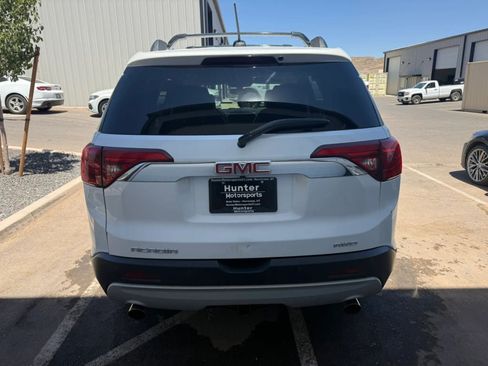Used 2018 GMC Acadia SLT AWD/4WD image 7
