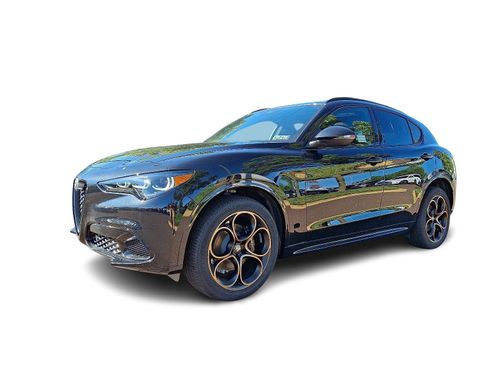 New 2025 Alfa Romeo Stelvio Sprint image 2
