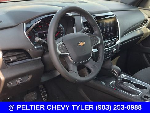 Used 2023 Chevrolet Traverse LT FWD image 31